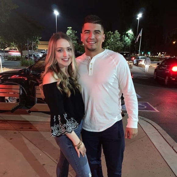 Meet your Posher, Jonathan - Picture 4 of 5